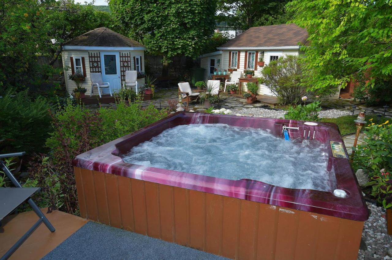 Bed and Breakfast La Maison Dufour & Bouchard La Malbaie Exteriér fotografie